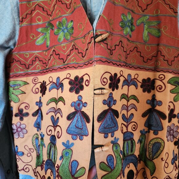 Vintage Liz Wear Button Down and Embroidered Vest Set - Picture 8 of 14
